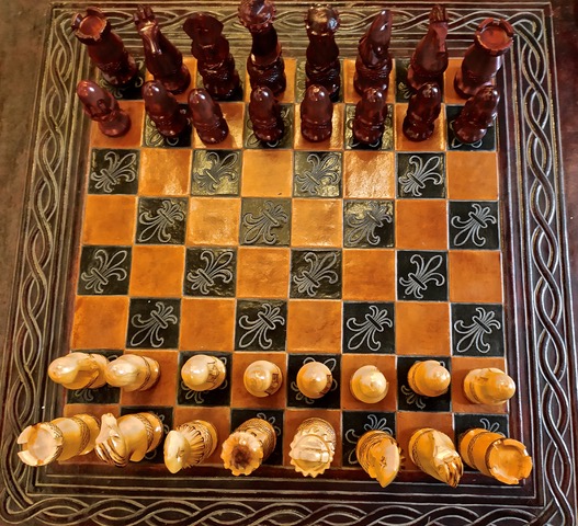 Leather chess board, Meryan. Photo © Karethe Linaae